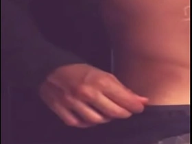 趁室友派对喝醉回来第一次摸他鸡巴 korean cam porn gay