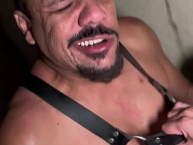 安迪巴西在圣保罗最淫乱派对现场直播 hot arab gay porn