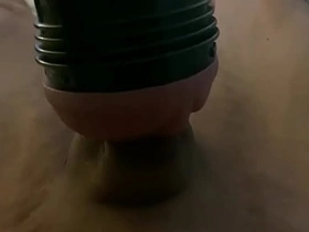 亚洲飞机杯爽玩 hot older male gay porn