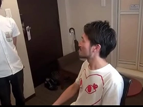 亚裔 well-pleased 被假阳具插屁眼后挨操 japanese hypno gay porn