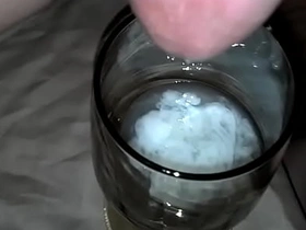 亚洲小鲜肉多次射精在杯子里 heavy chinese cock teen gay porn