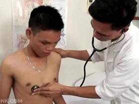 变态亚洲男孩Jordan和Argie chinese dl gay twitter porn