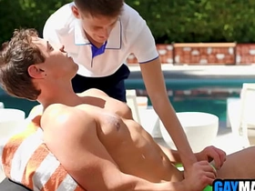 酒店小弟伺候火辣客人 asian latino gay porn