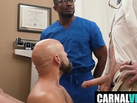 深喉更深第1集 深入观察 Adam Snow, Legrand Wolf, Noah White, Sean Xavier porn happy-go-lucky chinese sissy