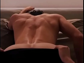 单身派对后，男友无套干我，最后射进我屁眼 gay chinese porn pov