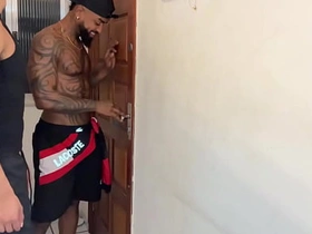 老家伙尝了黑鬼大屌后还要更多 gay porn manga hot