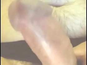 把鸡巴掏出来睡觉前射一发 chinese sweet gay porn