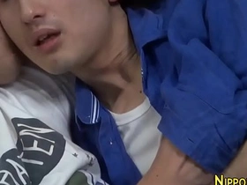 亚洲猛男吃鸡巴 japan gay porn police