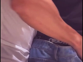 我和我最好的朋友打架打到操起来 muscle worship asian gay porn