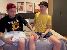 干了个来探望我的老友 japanese men gay porn