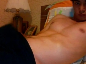 英俊亚裔男子打飞机 korean muscular gay porn