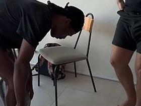 客户来询价结果被黑屌捅爆还吃了两发浓精 cute china gay porn