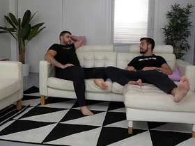 周六晚上被说服的直男 hot muscular asian delighted sex videos