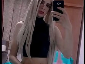 金发骚货用假阳具猛插自己的紧逼 chinese muscle massage merry porn