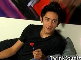 亚洲手机男同色情片与老男人干嫩男 亚历克斯·托德 gay chinese porn animated xxx porn