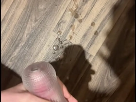 嫩骚0自慰到边缘 超大刺激 硬核大屌射精 asian young gay boys sex videos