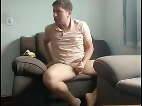 我独自在家听着放克音乐在客厅裸奔 gay chinese spa porn