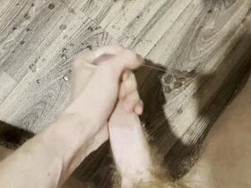 超大量射精！浓精爆射 瘦猴硬核自慰 4K 60帧第一视角 jubilant feet porn chinese