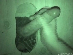 荣耀洞与鲍勃 young chinese cock gay porn