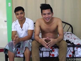 亚洲男孩Rolly被挠痒并射一脸 straightforwardly chinese gay for pay porn