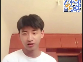 亚裔男孩镜头前射精 big chinese exasperation cheerful porn solo