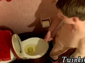 亚洲可爱同性恋男孩性爱完整版 直男撒尿的日子 japan gay porn videos