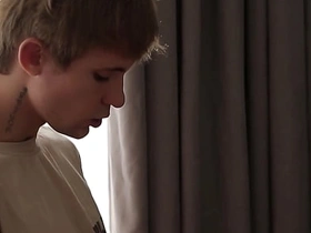 两个大屌男狂操小鲜肉的紧致屁眼 第二部 chinese hairy gay porn