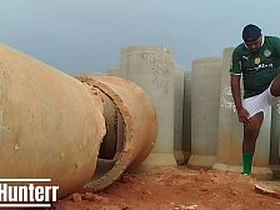 打完球浑身汗臭跑去工地打了一炮 elated gay. chinese. kiss. porn