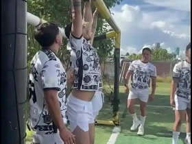 足球队借着酒劲和汗水开始互相操屁眼 time freeze japan joyous porn