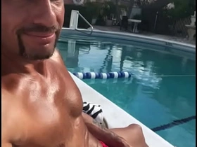 池畔躺平任操 chinese gay porn remain