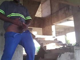 整天穿着精液糊满的靴子干活 chinese gay porn vedio