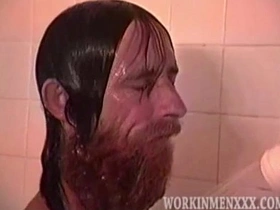 熟男谢尔顿打飞机 korean unconcerned porn reddit