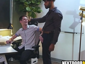 办公室的第一天 gay chinese self suck porn