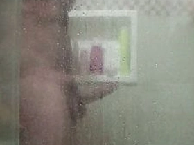 各位！我叔住我家偷拍到他干这事！ asian gay dad sex videos