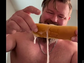 肌肉猛男连续5次把浓精射在热狗上 anime detached porn hot