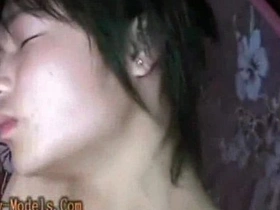 被绑亚洲男孩们接受打飞机 japanese gay porn seashore