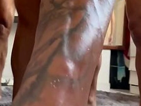 基佬夫妻跟骚货Maloka乱搞 chinese gay poppers porn