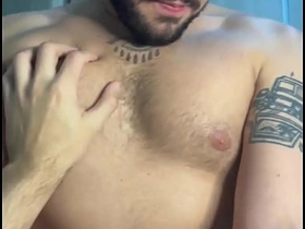 给我兄弟的骚屁眼嗦爽了 porn careless boy hot