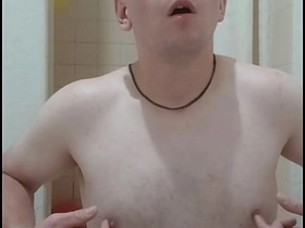 撒旦式乳头挑逗 asian roommate delighted porn