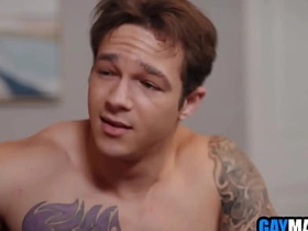 和大鸡巴哥们儿搞基 japanese gay doctor porn