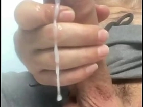 射得真他妈爽！ blued asian gay sex videos