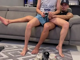 教干儿子打飞机 japanese gay porn cosplay