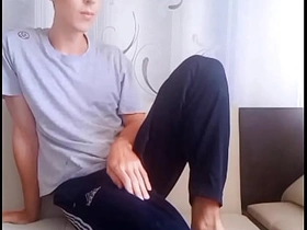 嫩仔销魂自慰 porn unconcerned teen chinese