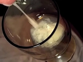 亚洲小鲜肉多次射精在杯子里 3 japan gay delivery porn