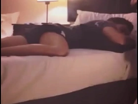 派对喝了几杯后 我直男好友想着他女友干了我 chinese cop porn gay