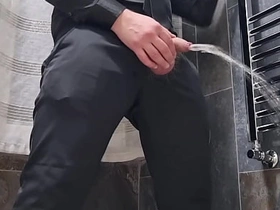 优雅黑西装打飞机半小时后爆射超多精液——特写湿漉漉大屌呻吟加激烈喷射结尾 japan consequent blissful porn