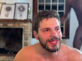 丈夫赌输被足球队友当着妻子面轮奸 - 群P夫妻月夜 - 完整版见RED white asian porn gay