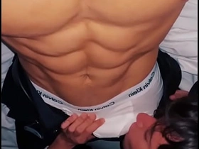 我把屁股献给我闺蜜单身派对的脱衣舞郎 japan gay porn kiss